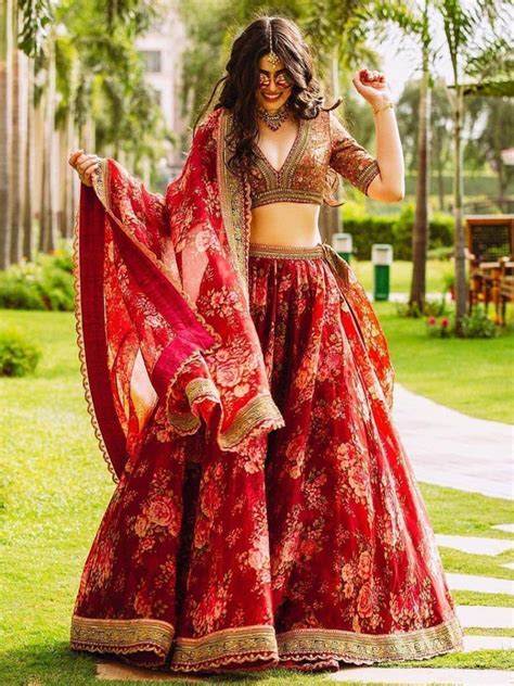 online sabyasachi lehenga